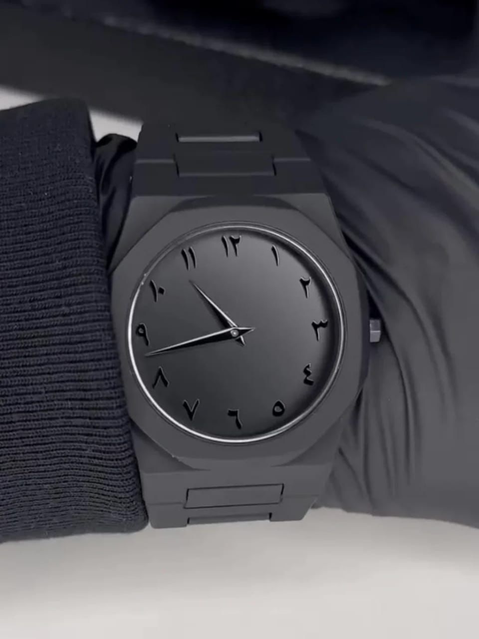 Black Aura – Ultra-Light Carbon Fiber Precision - Free Box