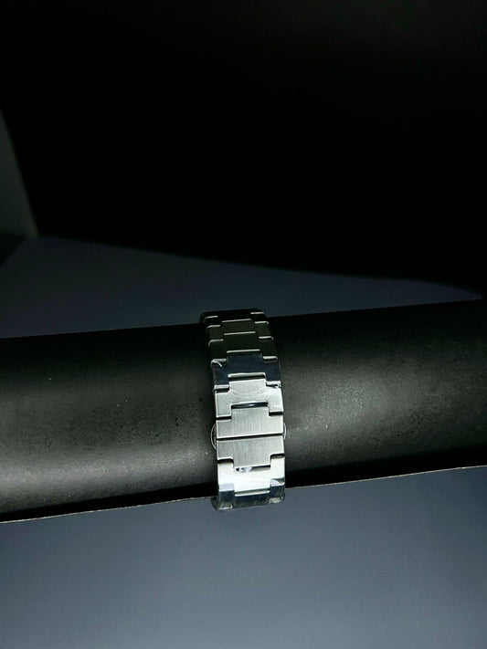 Rolex Master Lock Chain Watch – Classic Prestige with a Bold Edge