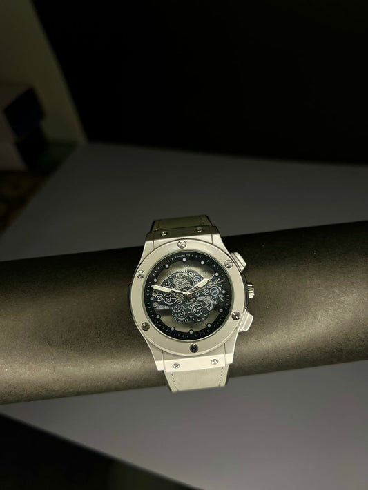 Hublot Master Lock Strap Watch – Bold Style, Timeless Edge