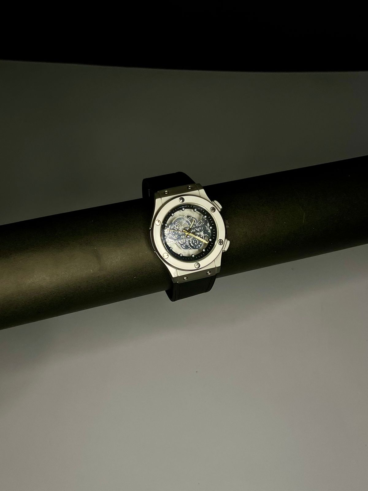 Hublot Master Lock Strap Watch – Bold Style, Timeless Edge