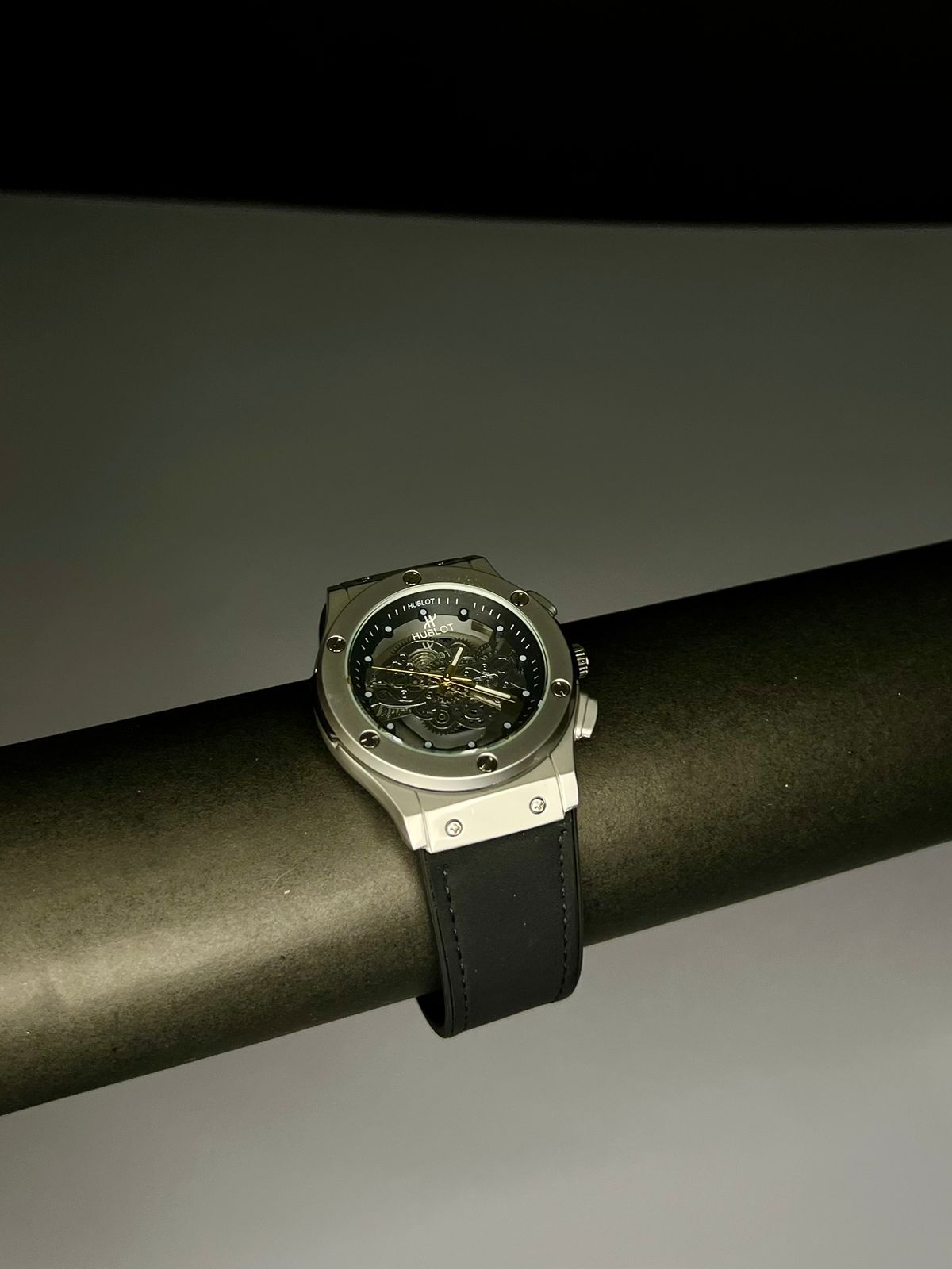 Hublot Master Lock Strap Watch – Bold Style, Timeless Edge