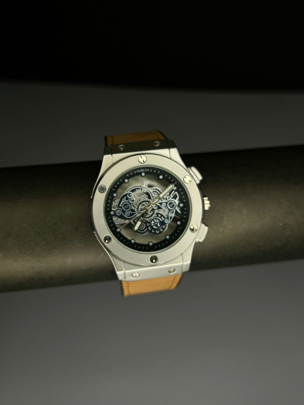 Hublot Master Lock Strap Watch – Bold Style, Timeless Edge